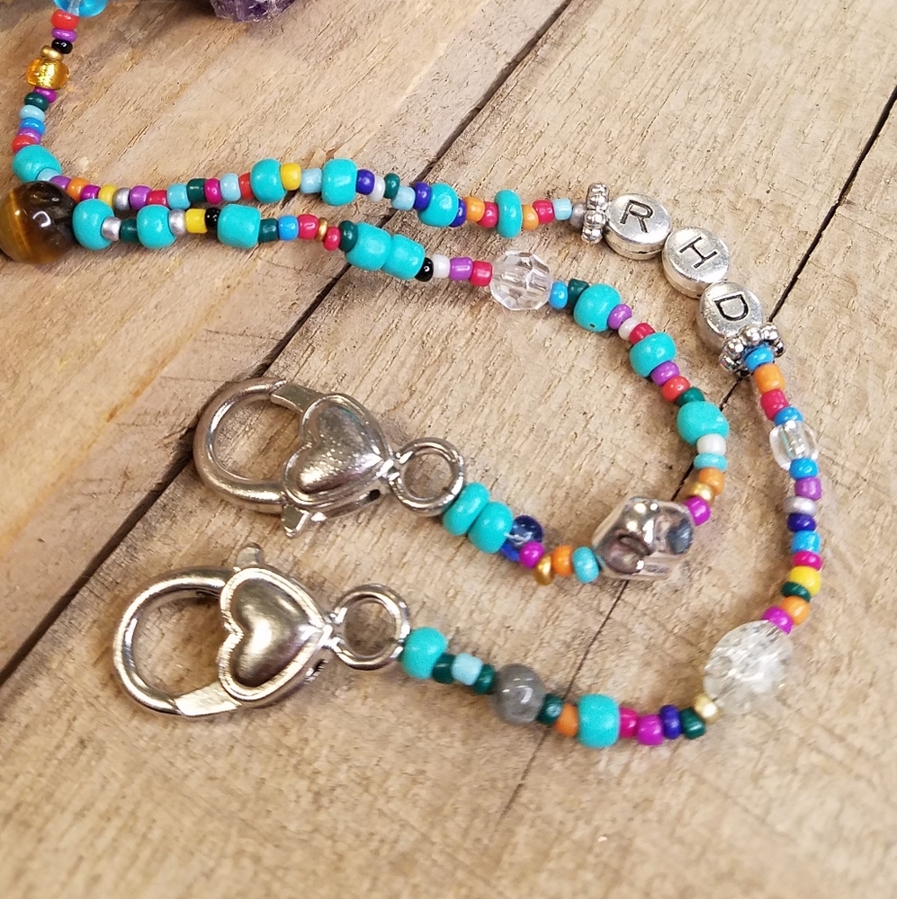 Beaded Mask Chain - Picture 2 of 5